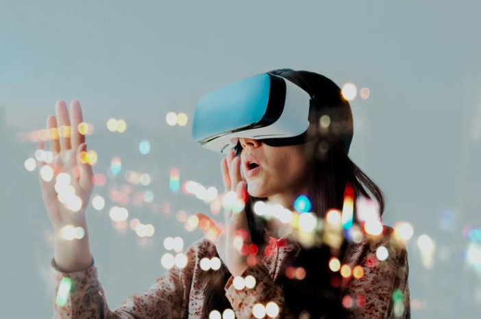 AR and VR which follows facebook trends