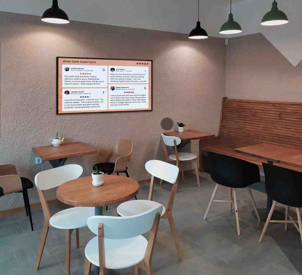 待合室スクリーン