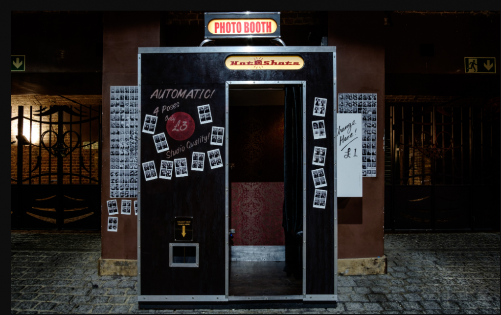 trade show photo booth