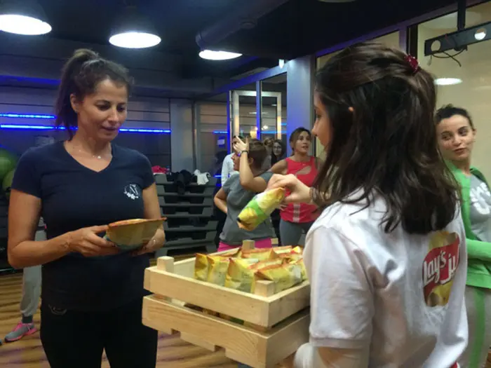 lays product sampling